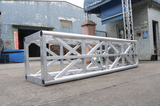 S84 Bolt Square Truss