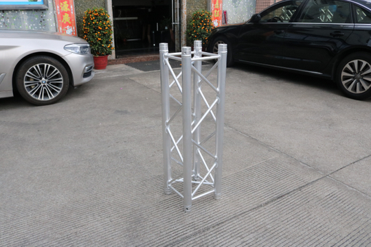 F33V Spigot Truss