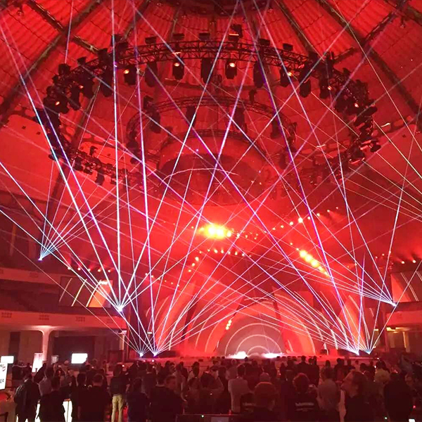 Global Stage Industry Competition Landscape and Brand Strategy Analysis