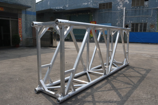 F154PM Spigot Square Truss